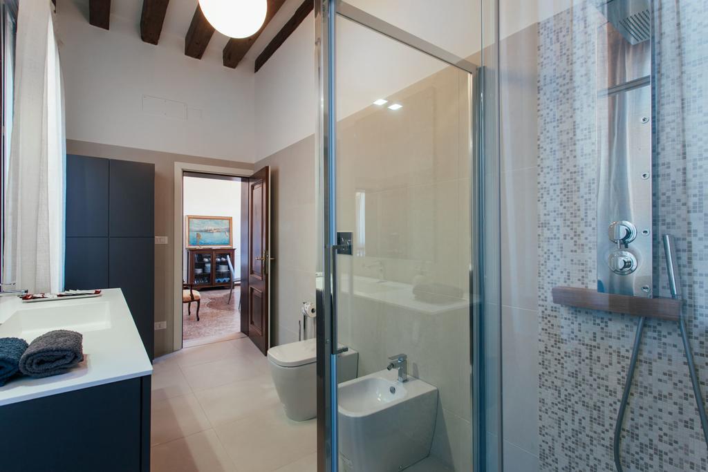 Residenza Dei Dogi Apartment เวนิส ภายนอก รูปภาพ