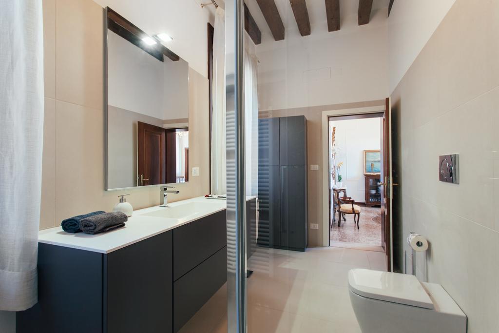 Residenza Dei Dogi Apartment เวนิส ภายนอก รูปภาพ